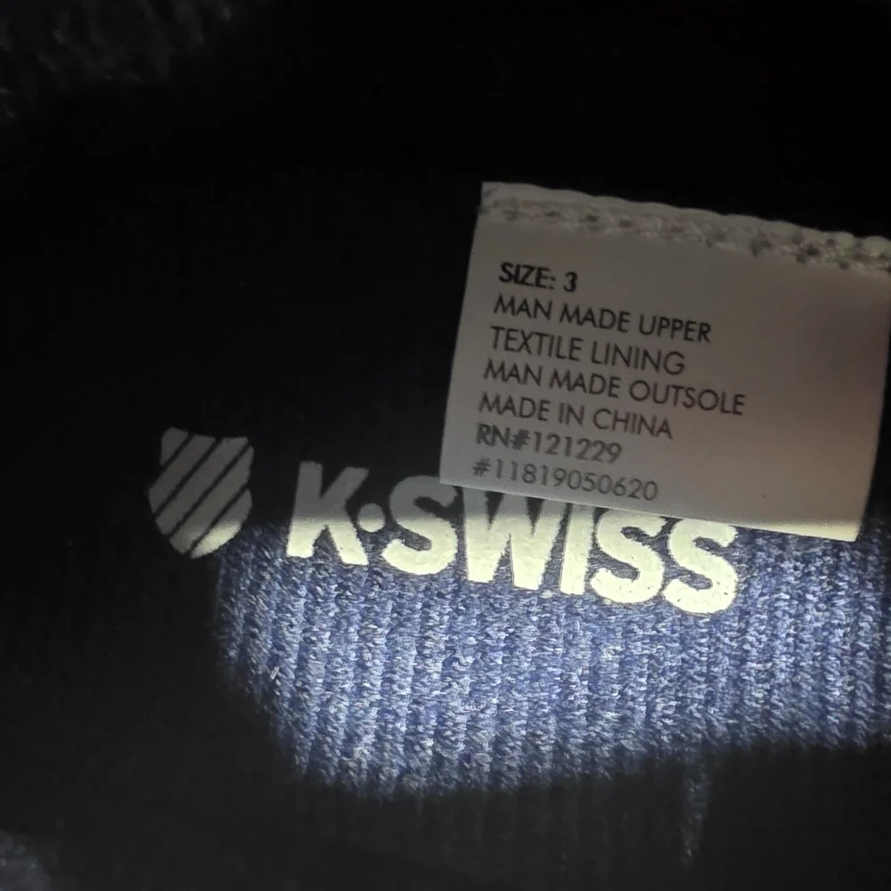 NEW K-Swiss Kids Shoes Size 3 6-9 months Blue